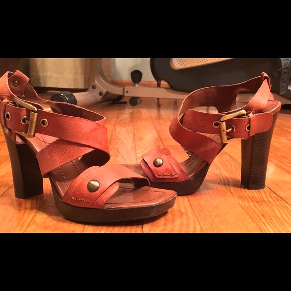 Nine West Elirissa Platform Sandals - Picture 6 of 8
